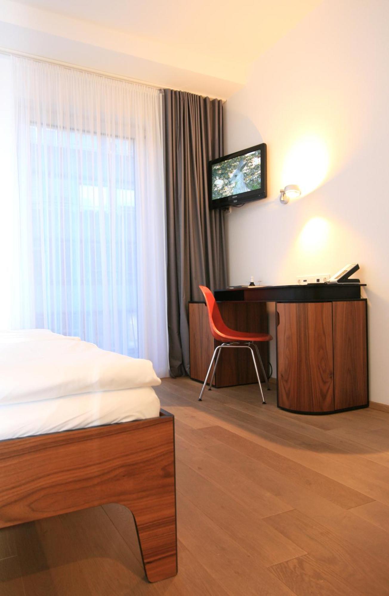 Chelsea Hotel Cologne Room photo